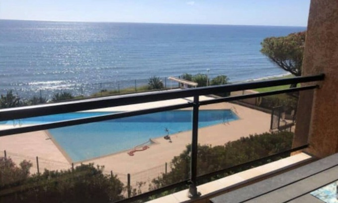 Santa-Lucia-di-Moriani Appartement | Studio vue Imprenable sur la mer !