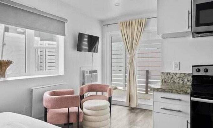 University Heights Appartement | Studio Verde- Free Parking, Central North Park