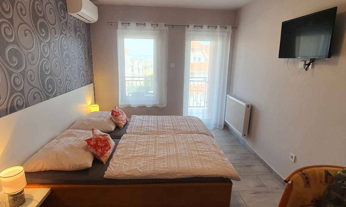 Heviz Appartement | Studio with air conditioning and internet near the city center