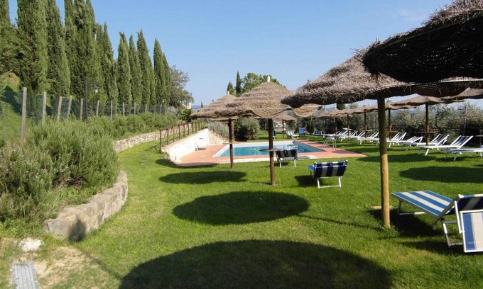 Cerreto Guidi Appartement | Studio avec son propre jardin et piscine extérieure