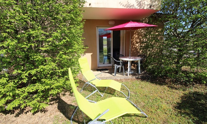 Prayssac Appartement | "Chezvero46" Studio avec piscine et wifi