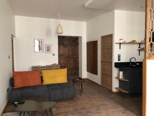 Etoile-sur-Rhone Appartement | Studios L'atelier et la chambre des toiles