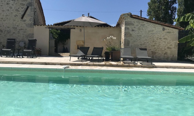 Saint-Martin-de-Gurson Autre | Stunning, 4 ⭐️ relaxing, peaceful, private pool, fishing lake sleeps 18 Dordogne