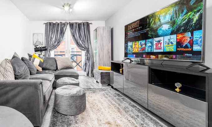 Tipton Appartement | Stunning 2-Bed Apartment in Tipton Sleeps 3