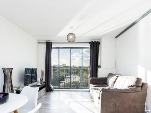 Gascoigne Appartement | Stunning 2 Bed Flat With City Views