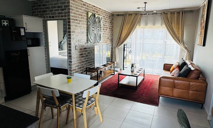 Nelspruit Appartement | Lakhe Lethu Apartment: Home to Nature