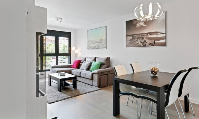 San Diego Appartement | Stunning 2 Bed Apt, Sleeps 4 nr Adelfas