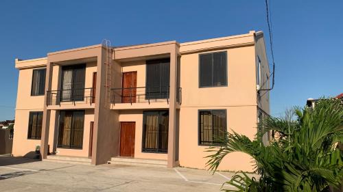 Mlingotini Appartement | Stunning 2BR in Dar Beach, Dining, Transit Nearby