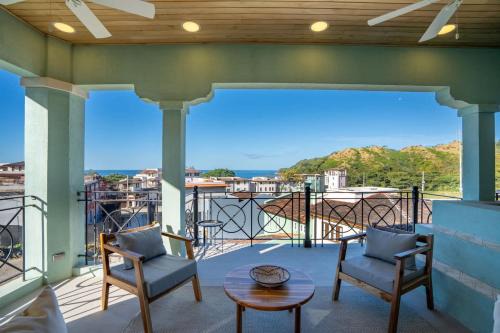 Las Catalinas Maison | Stunning 3-BD Beachside Home with Small Pool