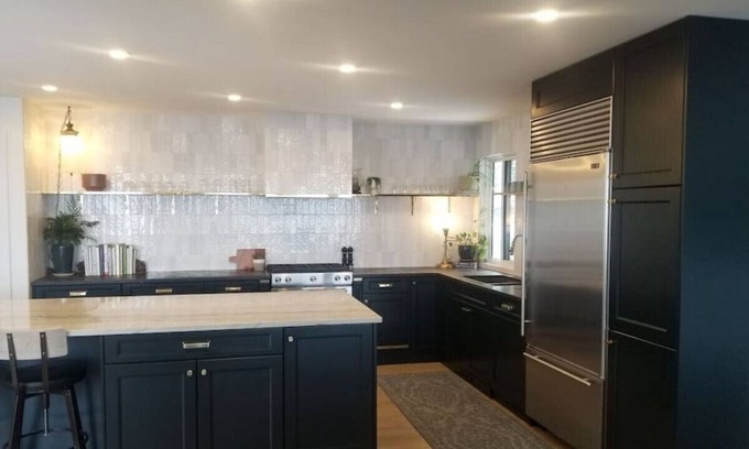 Kamloops Maison | Stunning 365degree vapor cleaned central view home