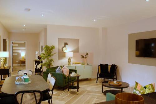 Largs Maison | Stunning Coach House