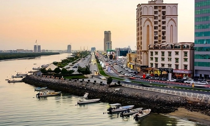Trade Centre 1 Appartement | Stunning Corniche Mangrove view