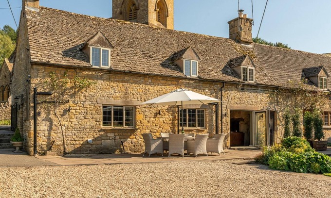 Snowshill Village Maison | Stunning Cotswold Cottage in Snowshill, Broughwood