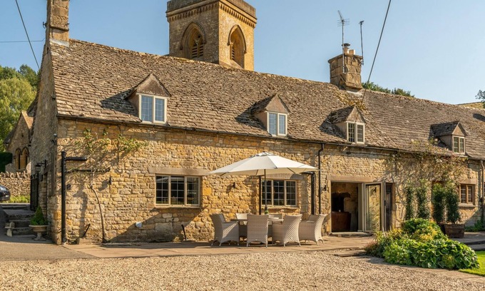 Snowshill Village Maison | Stunning Cotswold Cottage in Snowshill, Broughwood
