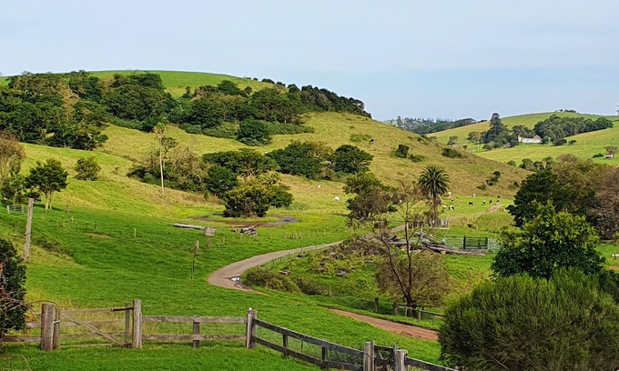 Rose Valley Maison | Stunning cottage on beautiful farm close to beaches and cafes