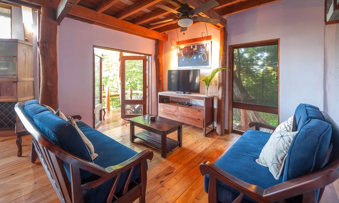 San Juan del Sur Villa | Superbe maison éco conçue avec une vue imprenable sur l'océan à 180 degrés pour 8 personnes