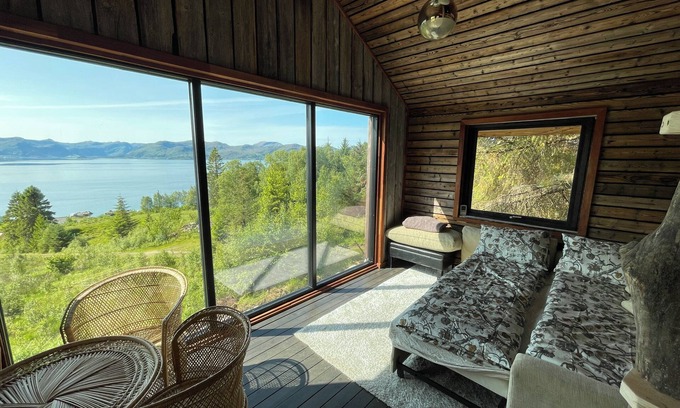Fiskabygd Cabine | Stunning fiord panorama view off-grid forest cabin