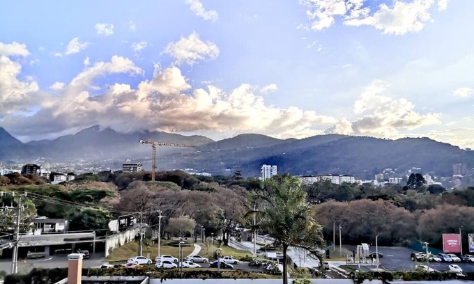 Escazu Appartement | Stunning Flat Studio in Prime Location -300f to Restaurants+CIMA Hosp