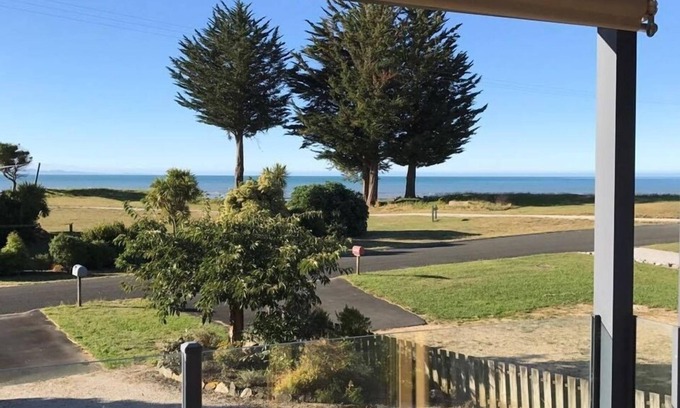 Pohara Maison | Superbe maison de vacances sur la route de la plage