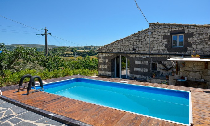 Monterosso Almo Maison | Stunning home in Monterosso Almo