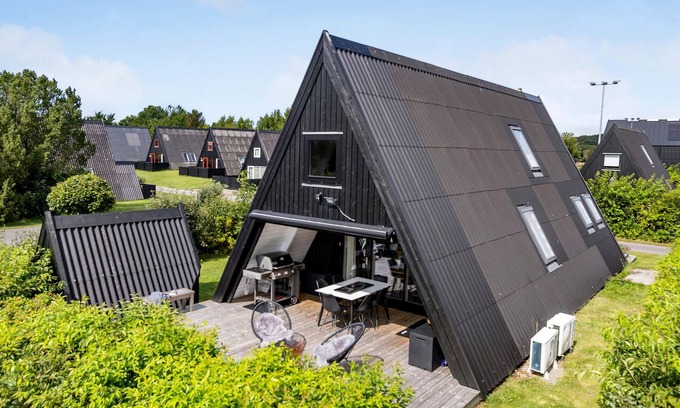 Gatten Maison | Stunning home in Farsø with WiFi