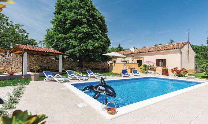 Topid Maison | Superbe maison à Labin avec WiFi