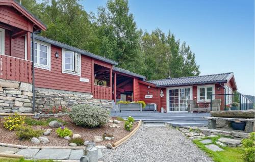 Brekke Maison | Stunning Home In Lavik
