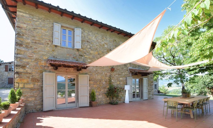 Poppi Maison | Stunning Home In Poppi