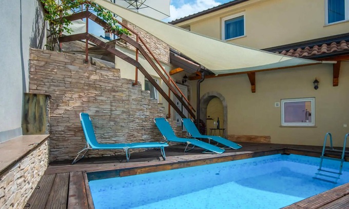 Veli Brgud Maison | Superbe maison à Veli Brgud avec WiFi