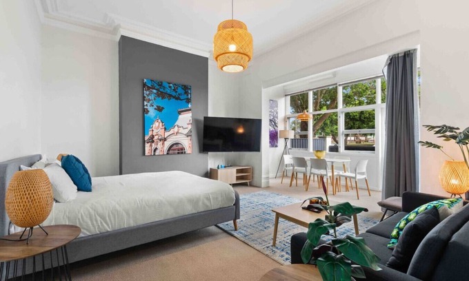 North Sydney Appartement | Stunning Huge Studio & Sunny terrace with Parking