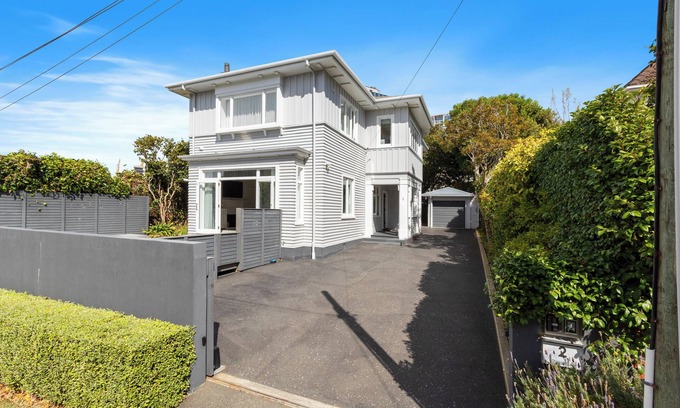 Thorndon Maison | Stunning inner-city property