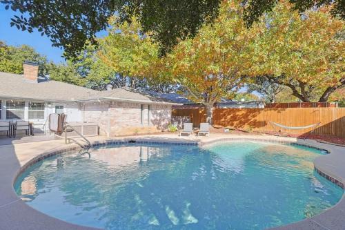 Plano Maison | Stunning Modern Rustic House - Pool Playroom Patio