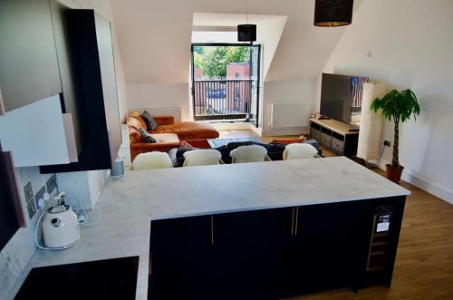 Easton Appartement | Stunning new rustic townhouse