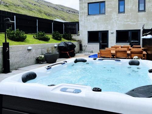 Faroe Islands Appartement | Stunning Ocean View Penthouse Apartment
