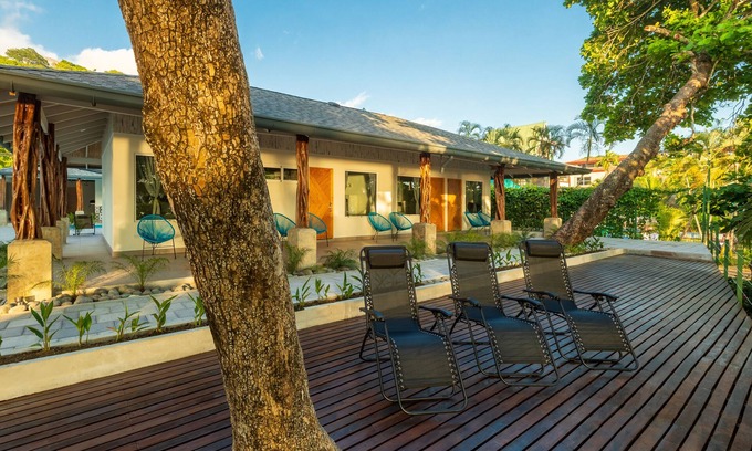 Playa Hermosa Maison | Superbe OCEANFRONT Beach Villa! Quelques étapes pour réchauffer le sable et l'eau fraîche de l'océan