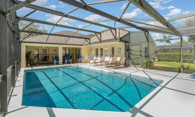 Orange Tree Villa | Refurbished Stunning Pool Home, close to Attractions - 16306