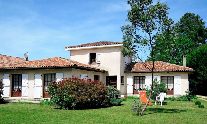 Gaillan-en-Medoc Maison | Belle maison de vacances privée avec WIFI, piscine privée, TV, terrasse et parking
