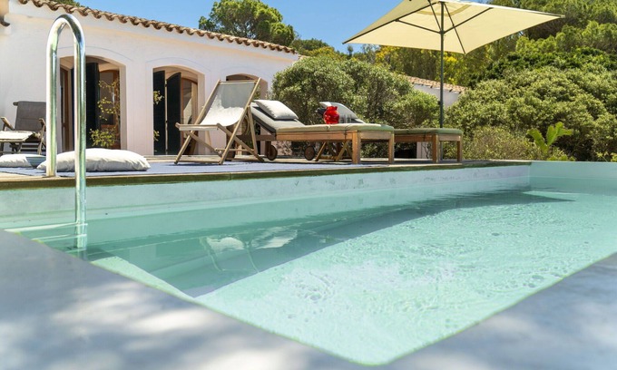 Porto Pinetto Villa | Magnifique maison de vacances privée avec WIFI, piscine privée, TV, patio et vue panoramique
