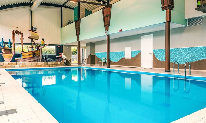 Willemsdorp Maison | Merveilleuse maison de vacances privée pour 6 personnes avec piscine, WIFI, TV et terrasse