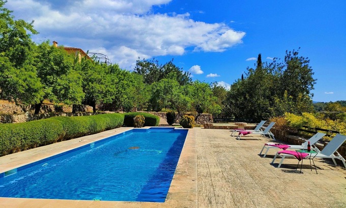 Esporles Villa | Maison de vacances privée avec climatisation, WIFI, piscine privée, TV, patio, vue panoramique
