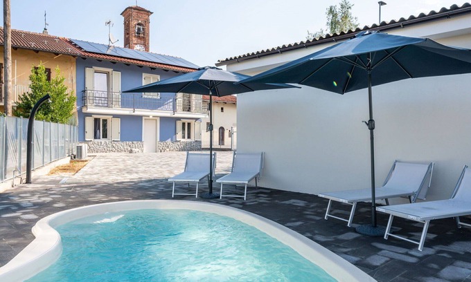Cherasco Maison | Belle maison de vacances privée avec piscine privée, WIFI, climatisation, TV, terrasse et parking