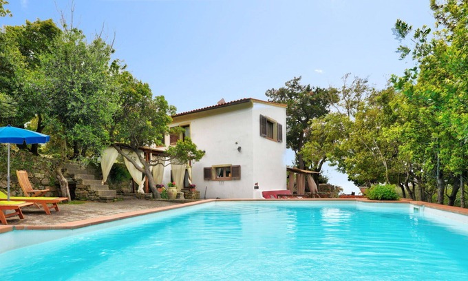Marciana Villa | Magnifique maison de vacances privée avec piscine privée, WIFI, TV, animaux admis et parking