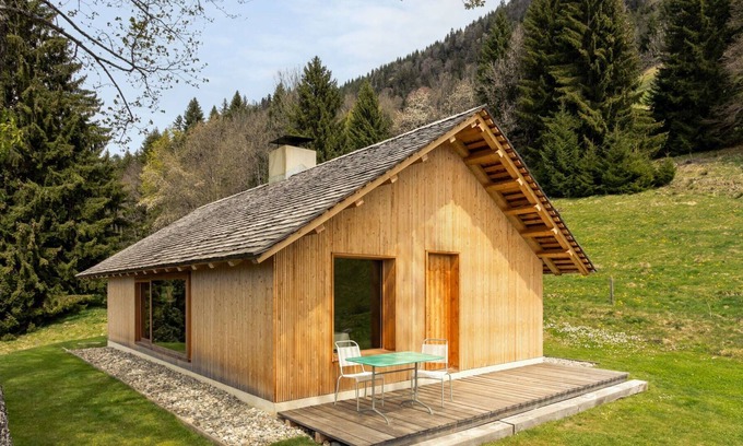 Les Posses-sur-Bex Maison | Belle maison de vacances privée pour 4 personnes avec parking