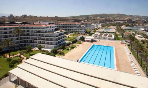 Tripoli Chalet De Ski | Stunning Sea Front Chalet In Tripoli