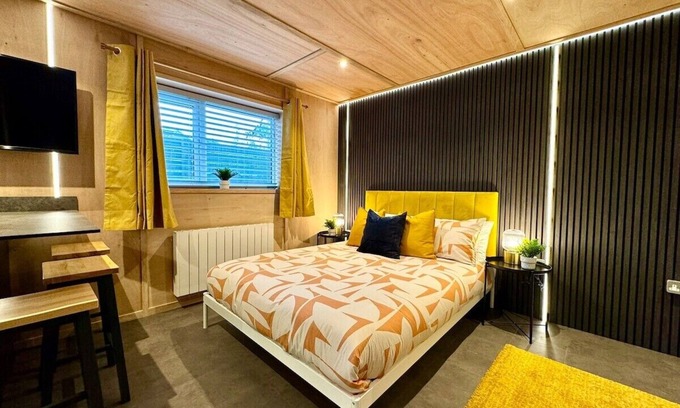 Westbourne Appartement | Stunning Secret Studio - Beach Retreat - Sleeps 4