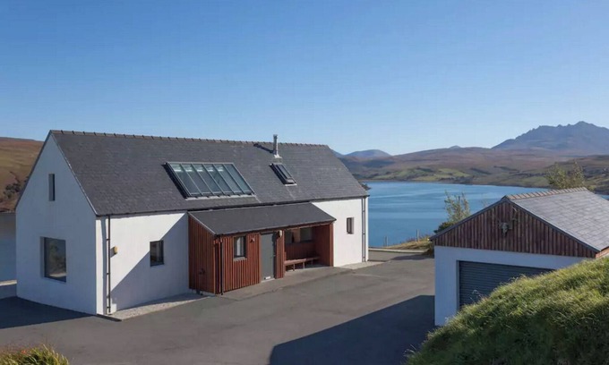 Beinn Orasaigh Maison | Superbe maison de restauration spectaculaire situé sur la magnifique île de Skye