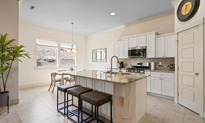 Tri-Cities Maison | Stunning South Kennewick Home