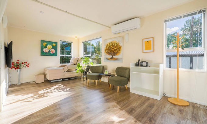 Half Moon Bay Maison | Stunning Two Bedroom House in in Half Moon Bay