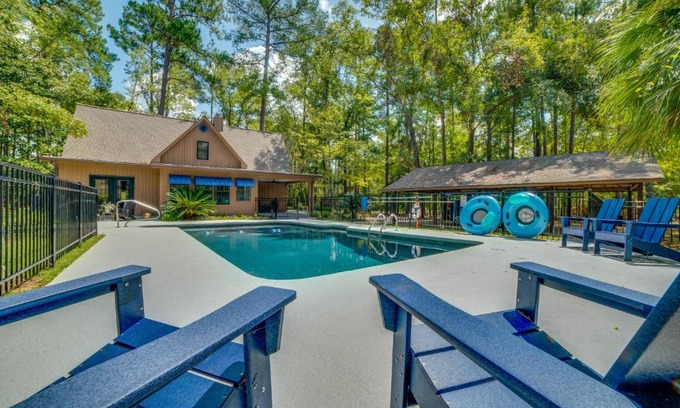 Valdosta Maison | Stunning Valdosta A-Frame Home with Private Pool!
