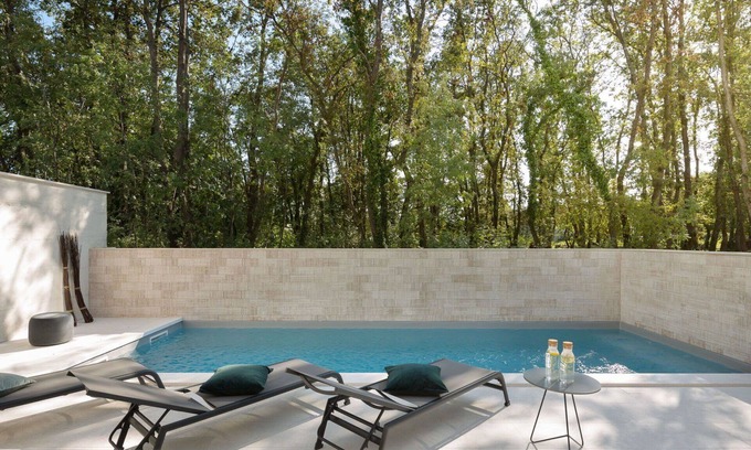 Krizine Maison | Merveilleuse maison de vacances avec climatisation, piscine privée, WIFI, TV et terrasse